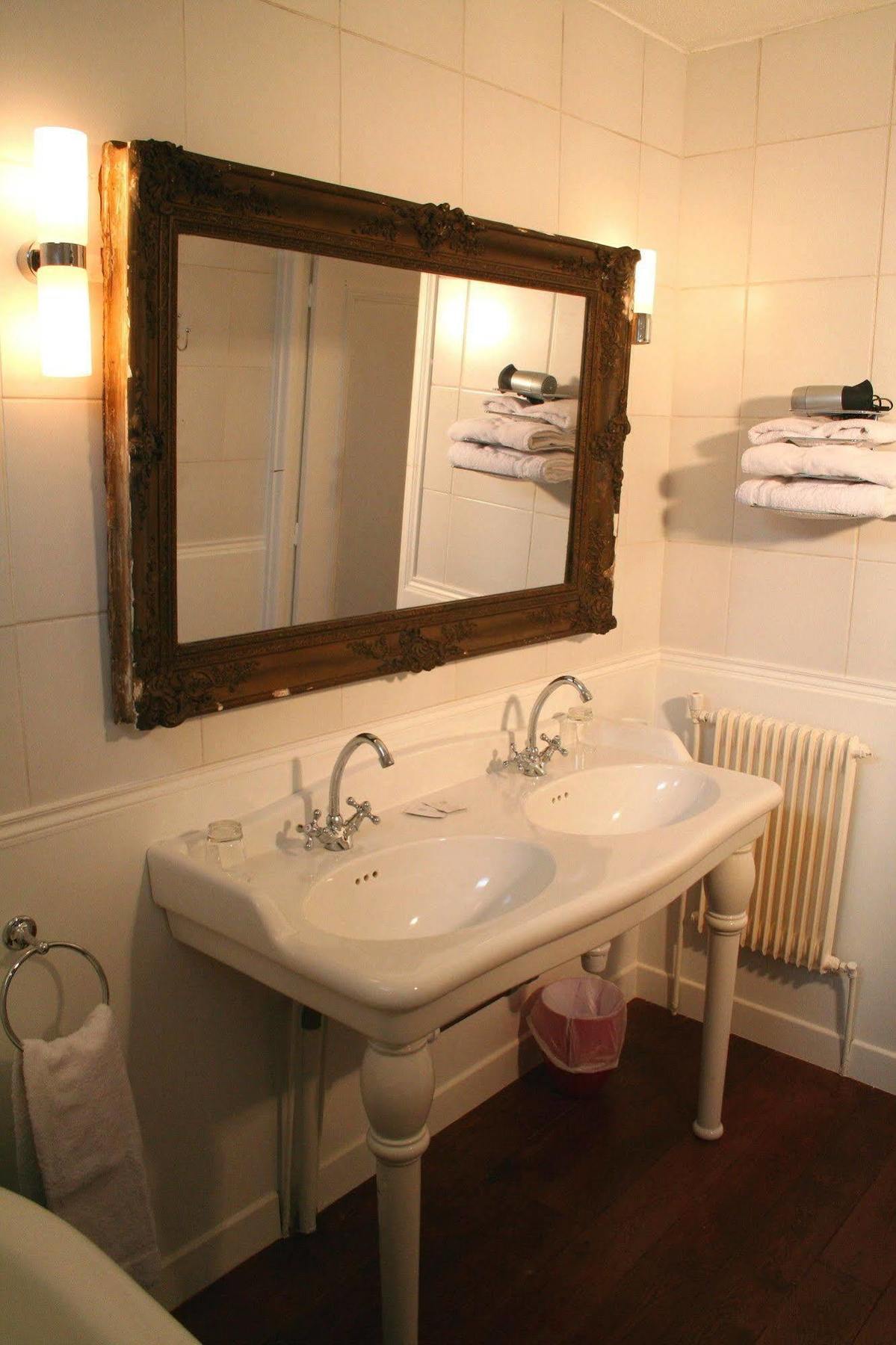 Hotel Le Home Beaune  Eksteriør billede